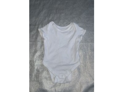 Body Primark vel. 68
