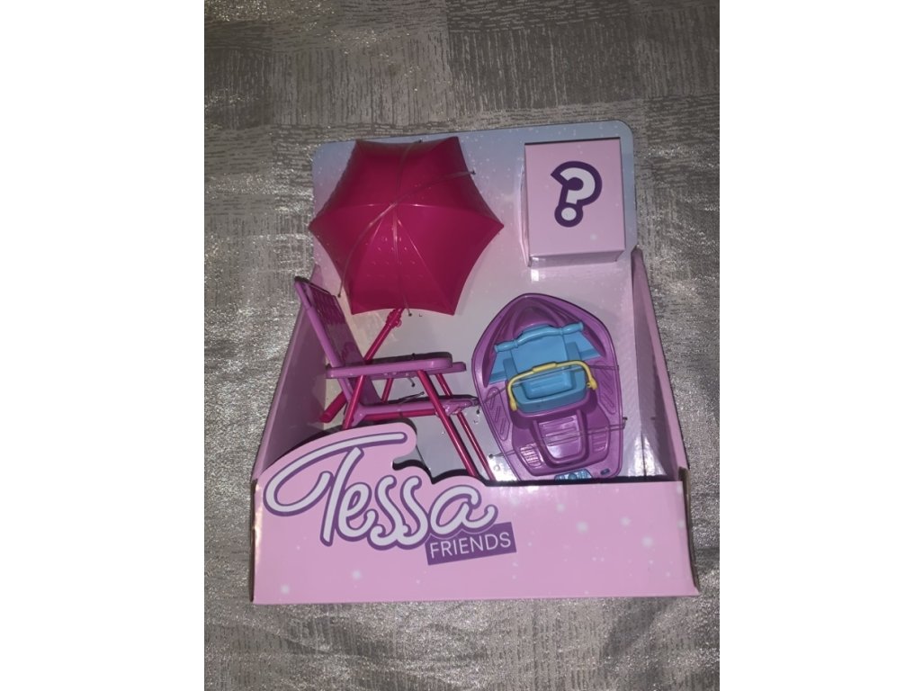 Krěslo pro barbie s doplňky a překvapením Nové